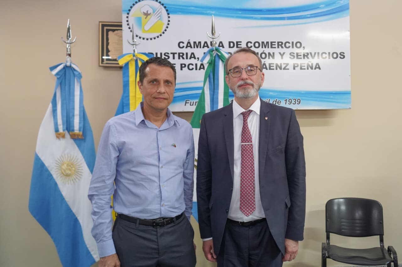Conversatorio con el Embajador de Ucrania